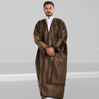 Manteau Bisht Arabe d'Hiver Homme OEM de Haute Qualité Bisht Farwa pour la Prière en Polyester pour Adultes Pardessus en Fourrure Écologique