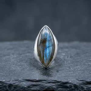 RAMAVATI GEMS 925 เงินสเตอร์ลิงลาบราโดไลท์คริสตัลแหวนค็อกเทลน่ารักงานแต่งงานแฟชั่นสวมใส่สบายๆเครื่องประดับ 8 กรัม 92.5% - Product Image 2