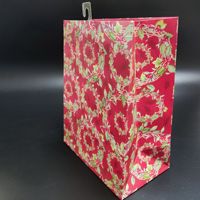 Sacs en papier SP1729 avec étiquettes cadeaux, sacs cadeaux en vrac pour fête prénuptiale avec poignées, sacs fourre-tout pour les fêtes de Noël, mariages et autres événements.