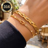 Bracelet élégant et luxueux en acier inoxydable plaqué or 18 carats, résistant à la corrosion et imperméable, pour femmes, idéal comme cadeau.
