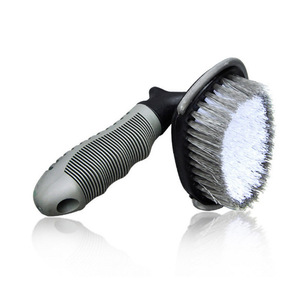 Kit d'outils de nettoyage de voiture 11 pièces : brosse de lavage en microfibre, éponge, serviette, brosse pour jantes, essuie-glace en silicone, sac de rangement - Product Image 4