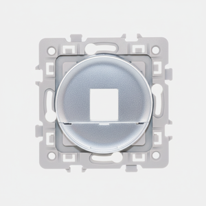 Placa de cubierta cuadrada con formato Keystone plateado para zócalo RJ45 P & S Categoría de producto - Product Image 1