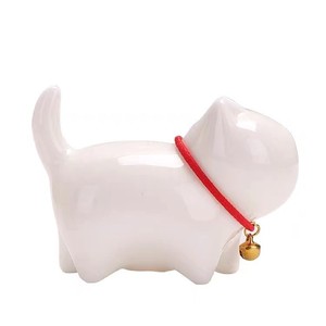 ตุ๊กตาแมวเซรามิกสีขาวพร้อมกระดิ่งคอสีแดงสำหรับตกแต่งชุดน้ำชา - Product Image 5