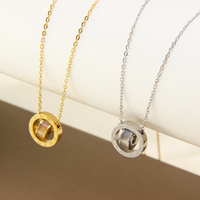 Collier Pendentif Chrétien Géométrique en Acier Inoxydable Plaqué Or PVD 14K, Double Anneau, Chiffres Romains, Coquillage, Cadeau Tendance – Vente en Gros