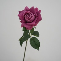 Bunga buatan pelembap Ranunculus Rose Peony untuk interior rumah pesta dekorasi pernikahan