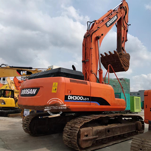 Excavadora Usada Doosan DH300LC-7 de Segunda Mano con Pocas Horas de Uso, Modelo DH300 LC, Hidráulica de Orugas para Construcción - Product Image 1