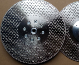 Disco de Corte de Diamante de Grado Industrial, Proceso de Prensado en Caliente, OEM Personalizable, Disco de Sierra Circular para Trabajar la Madera - Product Image 2