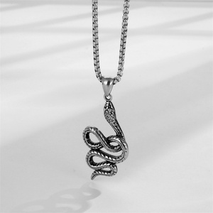 Collar con Colgante de Serpiente de Acero Inoxidable Plateado que No se Desvanece, con Cadena de Cuerda para Boda, Compromiso, Aniversario - Product Image 4