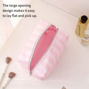 Organizador de Cosméticos Personalizable con Rayas Rosas, Caja de Maquillaje de Viaje de Doble Capa - Product Image 4