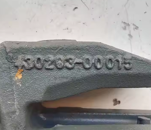 Adaptor gigi palsu ekskavator attankamen Doosan 430203-00015 Bo Bcat Development gigi ember batu Adaptor gigi asli - Product Image 6