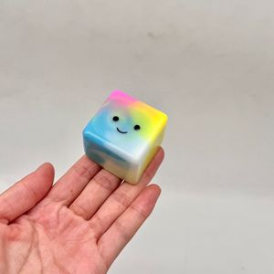 NOUVEAU – Balle anti-stress portable en cristal colorée et mignonne à faire soi-même, à bulles, douce et collante, cadeau idéal pour enfants et adultes pour des moments de détente - Product Image 3