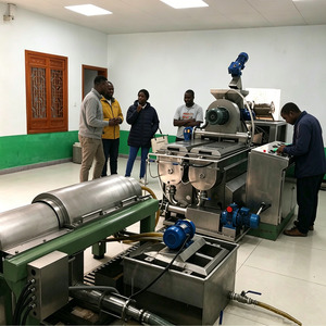 Ligne de production d'huile d'avocat <span class=keywords><strong>extra</strong></span> vierge à pression à froid automatique 500 KG/H avec système de centrifugation en 2 étapes - Product Image 1