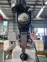 Machine à fraiser verticale universelle Tunan 5HW avec tirant pneumatique, moyenne capacité, broche NT40 R8 pour le travail des métaux