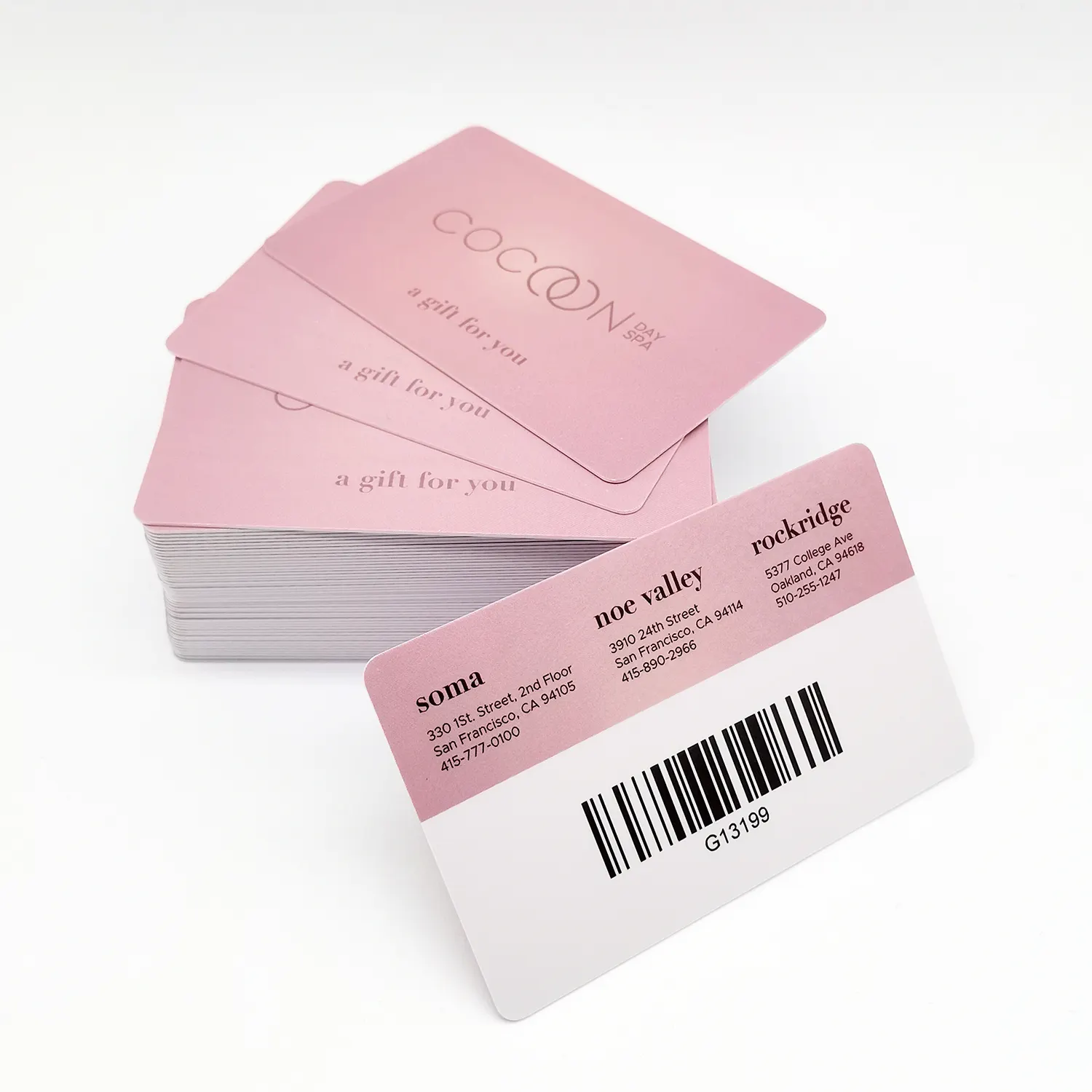 Carta regalo in plastica stampata personalizzata per la promozione del Nail spa club