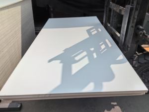 Panneaux de contreplaqué mélaminé à grain de bois de 4 x 8 pieds et 4 x 9 pieds pour meubles - Product Image 3