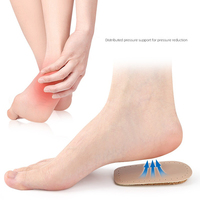 Vente en gros de coussinets de talon autocollants en liège confortable et en cuir PU, absorbant les chocs et soulageant la douleur au talon, pour chaussures