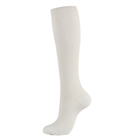 Chaussettes de sport pour hommes, respirantes, anti-transpiration, mi-mollet, antidérapantes, avec semelle en tissu éponge et points en silicone, pour le football