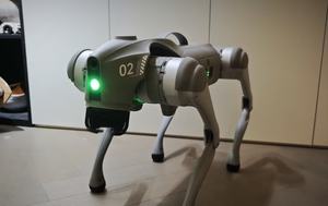 Para Go2 Air Robot Dog, Robot Cuadrúpedo con IA de 15 kg, Sensor Ultra Ancho de 360x96, LiDAR 4D, Educación STEM, 0-3.5 m/s, Batería de 1-2 h - Product Image 2