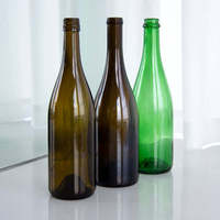 Bouteille de vin en verre de qualité alimentaire imprimée sur mesure avec bouchon à vis, finition mate givrée, 500/750 ml, pour le brandy et le vin