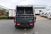 Camion compact de ramassage arrière 4x2, compacteur de déchets 7 m³ diesel, carrosserie hermétique, véhicule d'assainissement urbain