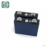 Cellule de batterie lithium-ion prismatique CALB Grade A 3.2V 100AH Lifepo4 LFP 100AH