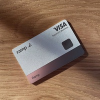 Groothandel 304 roestvrij staal gepersonaliseerde logo moderne antieke design 0,5 mm blanco metalen visitekaartjes met letterpressdruk