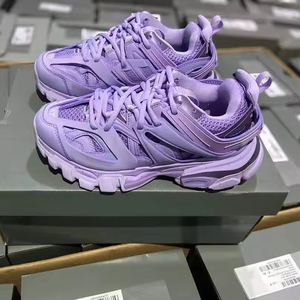 Zapatos de Diseñador de Lujo, Zapatillas Retro de Moda Track 3.0, Zapatos Deportivos Casuales con Luces LED para Hombre y Mujer, de Alta Calidad, para Correr, Caminar y Hacer Deporte - Product Image 5