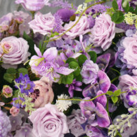 Supplier pernikahan, runner bunga ungu terlaris, bunga mawar sutra, runner bunga hydrangea buatan untuk dekorasi pernikahan