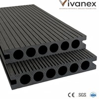 Tarima de WPC Moderna Antideslizante e Impermeable con Instalación por Clic para Caminos Exteriores Junto a la Piscina y Jardín