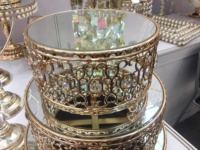 Nouveau design en métal motif gâteau stand avec perles de cristal bougeoir