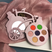 Palette de fards à paupières en forme de carrosse 7 couleurs avec miroir, palette de maquillage pour les yeux pigmentée mate et scintillante
