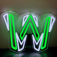Enseigne au néon LED Anime moderne personnalisée pour intérieur/extérieur voiture taxi entreprise personnalisée anniversaire lampe au néon décor de salle de jeux de bureau