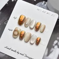Nouveaux produits colorés yeux de chat courts d'été fleur perle Portable manucure quotidienne presse sur les ongles pour fille bijoux cadeaux