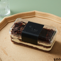 Boîtes à dessert rectangulaires transparentes en gros, boîtes d'emballage pour tiramisu, mousse au chocolat, boîtes en plastique pour bonbons avec couvercle