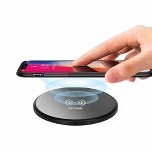 EproX10 cargador inalámbrico USB espejo ronda 10W Qi rápido cargador inalámbrico <span class=keywords><strong>para</strong></span> <span class=keywords><strong>Samsung</strong></span> iPhone 11 <span class=keywords><strong>PRO</strong></span> <span class=keywords><strong>para</strong></span> los <span class=keywords><strong>Airpods</strong></span> <span class=keywords><strong>pro</strong></span> - Product Image 4