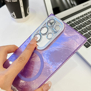 Funda de Lujo con Diseño de Arrugas Láser para Samsung Galaxy S25, S24 Ultra, S24FE, Papel de Aluminio, Carga Inalámbrica, Cubierta Magnética para Chicas - Product Image 4