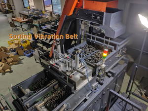 Machine d'emballage de vis et de boulons Focus Machinery, machine d'emballage de boulons M8-M20, système de pesage et de comptage pour l'emballage de boulons automobiles en boîte - Product Image 3