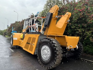 รถยกแบบ Reach Stacker มาตรฐาน EU รุ่น SRSC45V5 ขนาด 45 ตัน เป็นที่นิยมในยุโรปและอเมริกา รถยกแบบ Reach Stacker 45 - Product Image 2