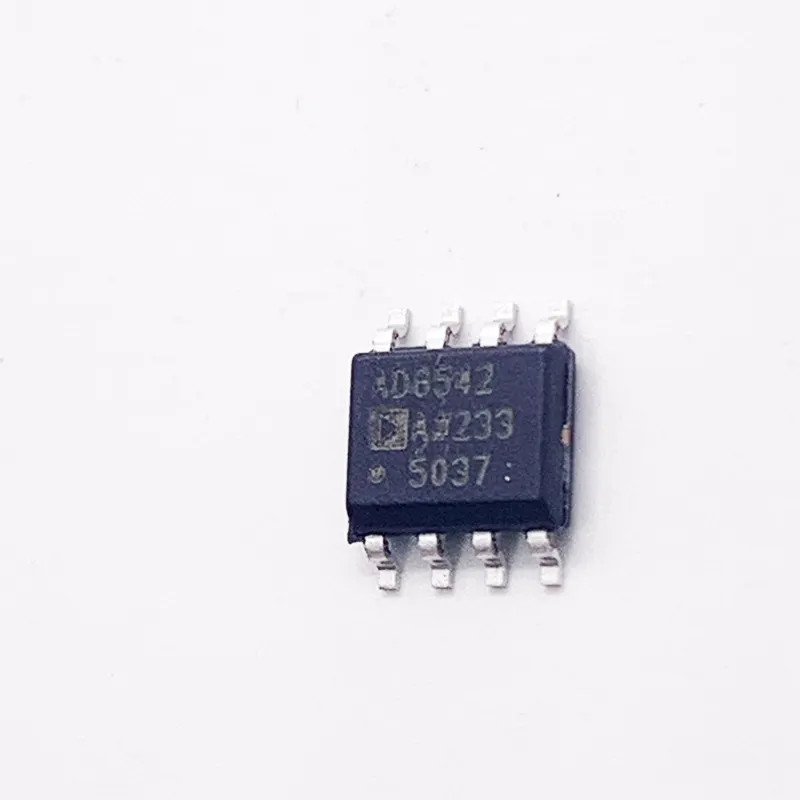 AD8542ARZ SOIC-8 nuovo e originale amplificatore operazionale/comparatore AD8542