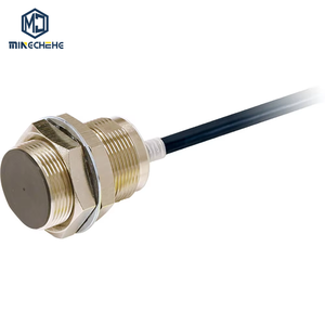 Cylindrical Proximity <b>Sensor</b> E2E-X1R5B1D8-M1 E2E-X2B1D8-M1 Inductive <b>Switch</b> With PVC Cable for Industrial Automation - Product Image 1