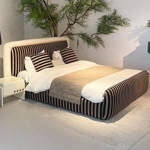 <span class=keywords><strong>Ben</strong></span> Room Cama Tela Cama moderna 1,8 m Cama doble con rayas Lana de cordero Marco de madera de bambú Almacenamiento plano grande - Product Image 1