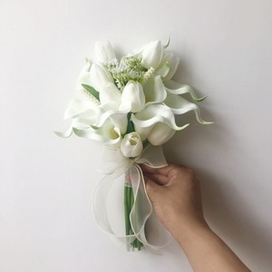 S0630G Nuevo y Popular Ramo de Mano para Novia, Tulipanes Simulados, Estilo Fresco y Pequeño, Accesorio para Fotografía Estilo Bosque Coreano - Product Image 2