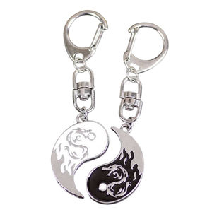 Porte-clés en alliage de zinc 2D en métal personnalisé, léger, de haute qualité, pour cadeaux promotionnels à prix personnalisés - Product Image 2