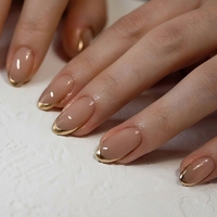 Fournitures pour ongles : Faux ongles à presser courts, simples, faits main, en plastique, couvrance totale, forme amande, style French Nude, avec pointes dorées, vente en gros, 24 pièces