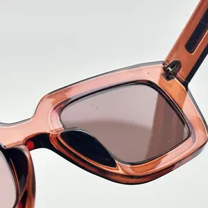 Gafas Retro Marco cuadrado Sombrillas Pequeñas gafas unisex Ins Rectángulo Uv400 Gafas de sol 2024