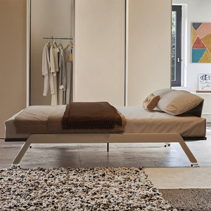 Italiaans Modern Minimalistisch Koolstofstaal Bedframe Voor Hotel Eenvoudig Bedontwerp Hoofdslaapkamer