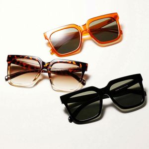 Gafas de Sol Cuadradas con Montura Grande, Diseño Retro y Moderno 2020, Protección UV400, Montura con Estampado de Leopardo, para Hombre y Mujer - Product Image 1