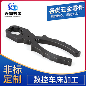 ชิ้นส่วนโลหะผสมที่ผลิตด้วยเครื่อง CNC ปรับแต่งขนาดเส้นผ่านศูนย์กลางและความยาวได้ สำหรับขาตั้งเคสโทรศัพท์มือถือ ความแม่นยำในการตกแต่งสูง - Product Image 5