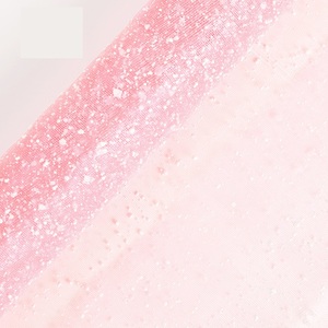 Fournitures pour fleuristes : <span class=keywords><strong>Voile</strong></span> en tulle arc-en-ciel à pois de neige pour emballage de bouquets de roses faites à la main en gros - Product Image 6