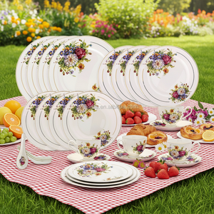 Set di Stoviglie in Porcellana <span class=keywords><strong>Bone</strong></span> <span class=keywords><strong>China</strong></span> con Decorazioni Dorate, 20 Pezzi, per 4 Persone, Uso per Feste - Product Image 3